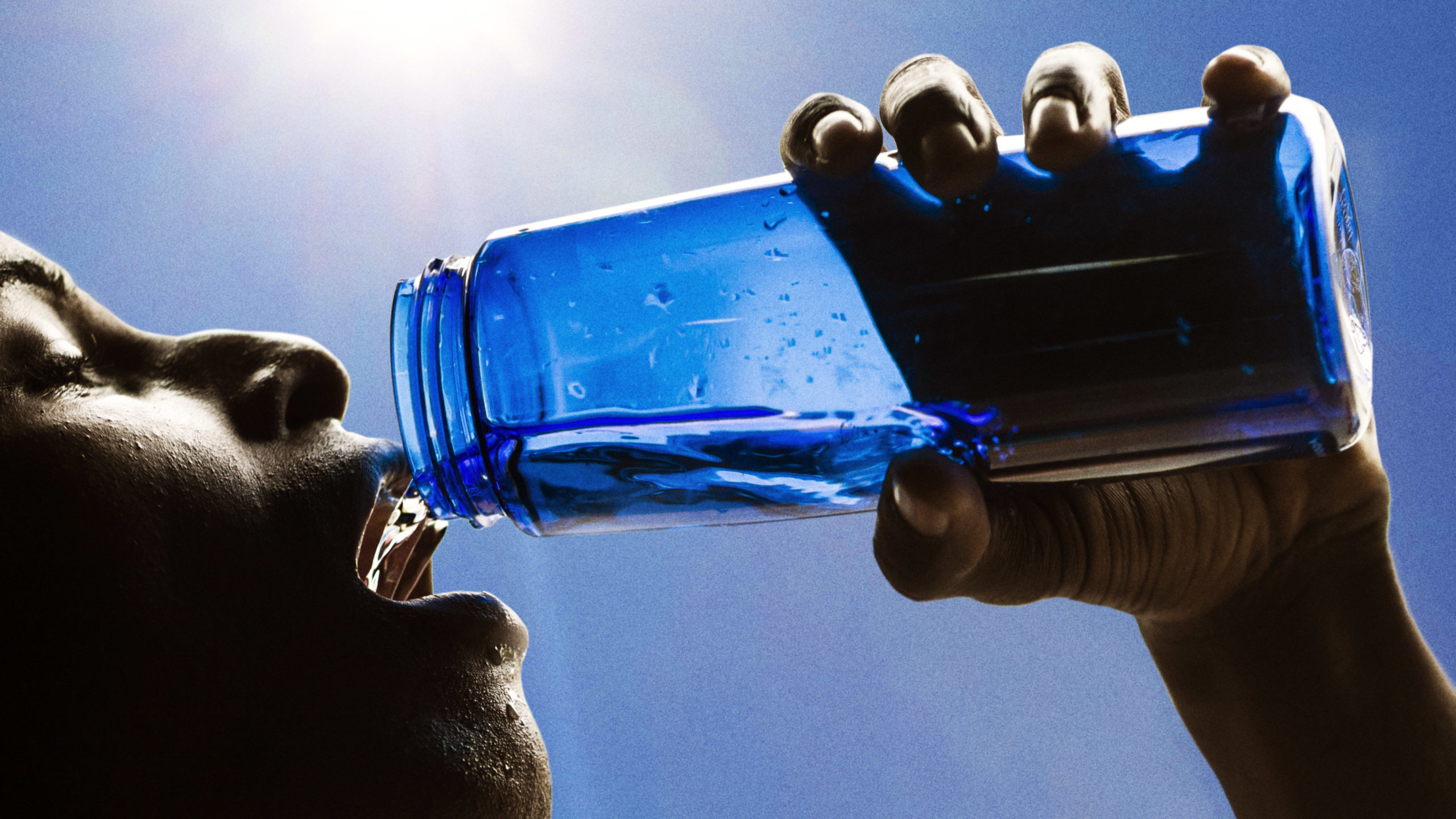 The Best Water Bottles for Arthritic Hands